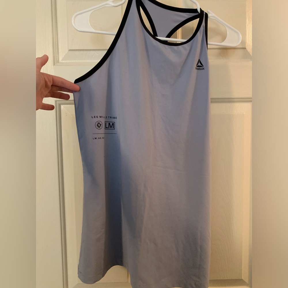 Large gray Les Mills Reebok workout tank